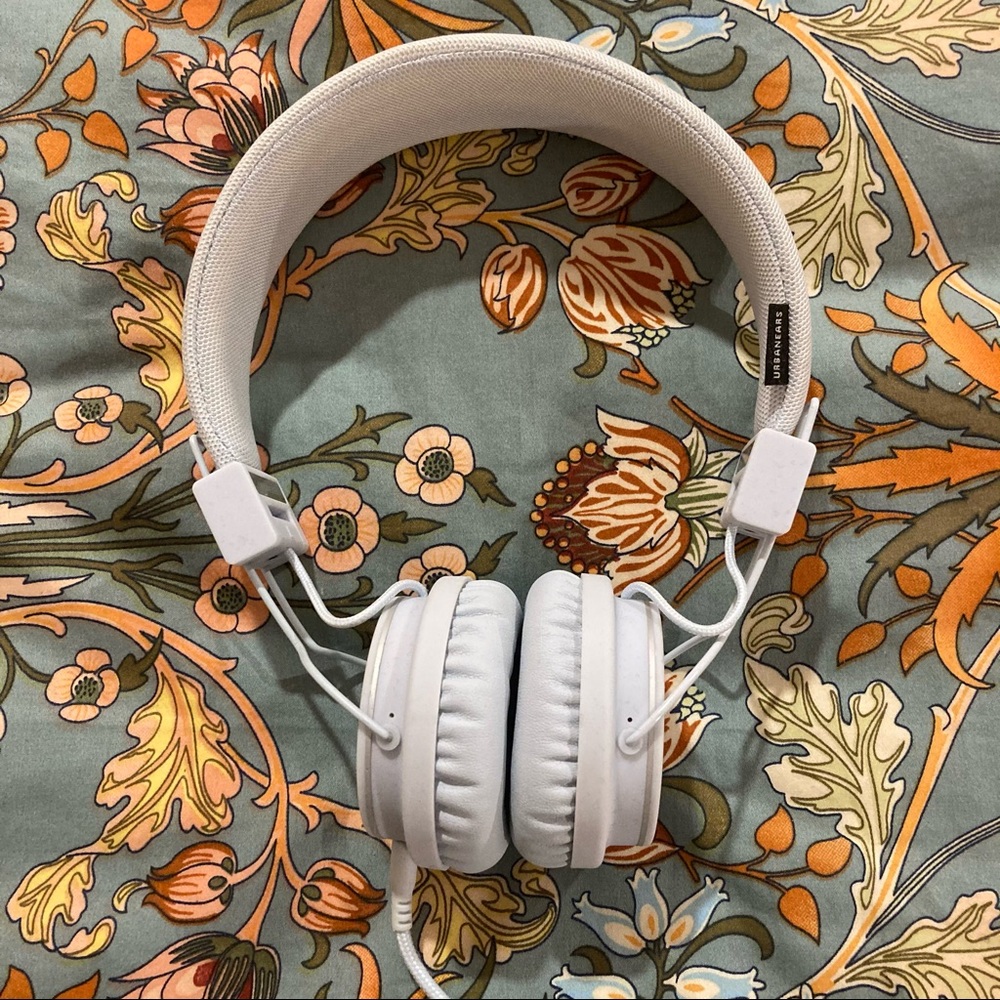 Urbanear Plattan Over the Ear Headphone